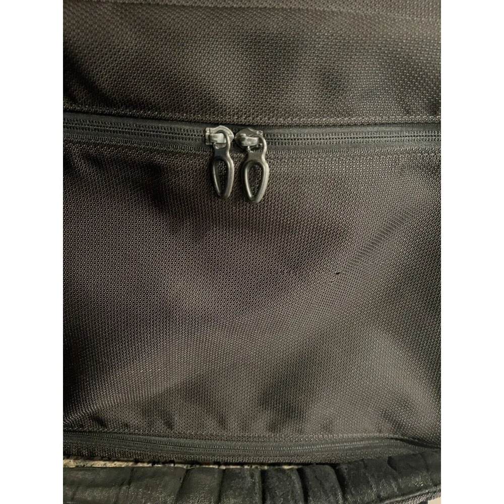 TUMI T3 Messenger Bag Flip Flap Black Briefcase 13in Laptop Computer 6401STE